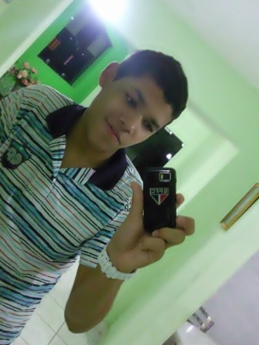 De qualquer jeito seu sorriso vai ser meu raio de sol... ♫ // Me segue? Sigo de volta.