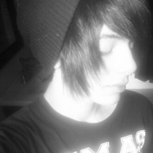 justinseesstars's profile picture. Name,justin ^~^ 16. bisexual im the cooliest SWS is amazing♥ follow me,tweet me,dm me :3 bestie wantedd ^___^