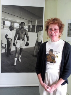 soniak2's profile picture. Photojournalist & industrial photographer, well-traveled, justice activist, fine cook, animal-lover, Barnard grad, Christ follower, good friend.