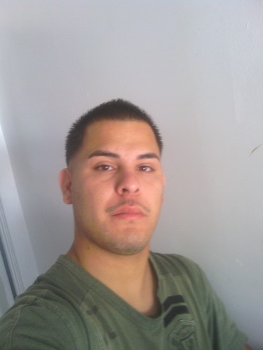 Anthonyrobles17's profile picture. 