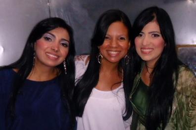 Criado em 03/04/2012 p demonstrar o carinho por essas duas mulheres de Deus! Admira? Segue =) Exemplo de amizade! http://t.co/ipx930klbn