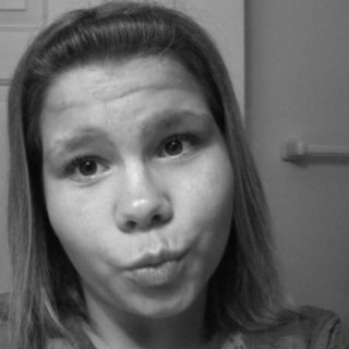 Madelyn295's profile picture. Madelyn Hakes! I run and play softball. Single:)