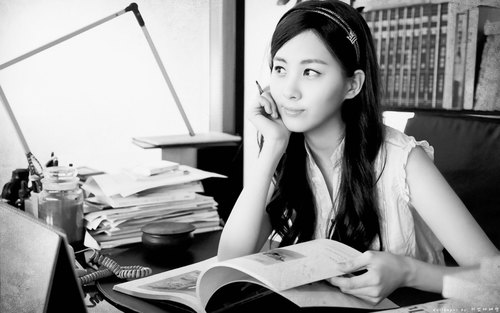 「SNSD Maknae Seohyun」
