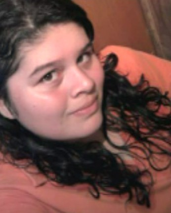 Hola!
Soy Belieber!
Amo a Justin Bieber (no me importa si dicen q es gay) xk para empezar no lo es!
Tambn soy Directioner,Lovatica!
Tengo 16 años