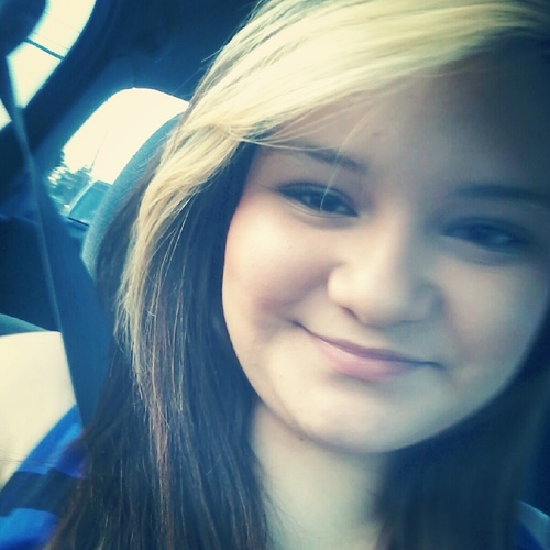 Gabbyycabrall's profile picture. Gabriela | 17years old | I go to Milwaukie High School | Taken (: