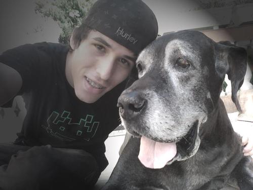 carloshjtr Profile Picture