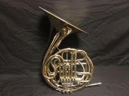 We all know horn is the dominating instrument, but once in a while even a professional horn player has problems. #FrenchHornProbs #TeamHorn #FeaturedHornPlayer