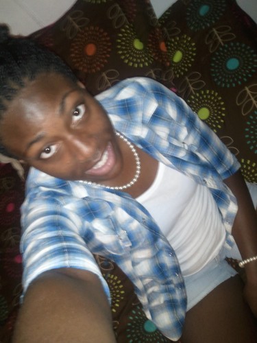 follow me to the court let me show you a move or two . follow meee !
