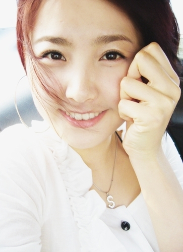 I am a Malaysia girl, I like life and making friends.