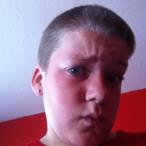 Cadzer11's profile picture. I follow back