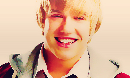 Hi My Name Is Mick Campbell live in the house of anubis love my new friends. (account characters)
Anubis House ·