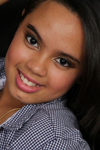 Amigaaa,siimpatica,conselheiira,fã de @THALLESROBERTOO,amooo musiicas de rock,evangeliiicas,pop....Tenho 11anos sou flamengista e amoo ler e viajaaar♥