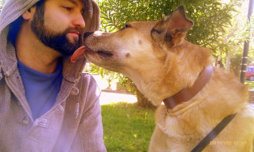 Writerish fella with a penchant for penchants.  Crafts narrative for https://t.co/v4mdMvmTZG, once to the gentle symphony of a snoring, now much missed, Boomer.