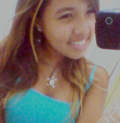 ૪  Como posso agradar todo mundo se nem Jesus Cristo agradou a todos ? ♪♪' ㅤ ㅤㅤ ㅤ- Xooô INVEJA ! (N) '