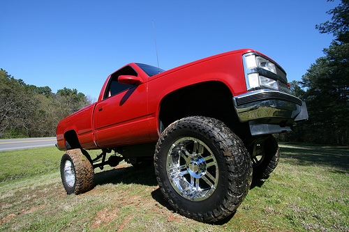 im just a good ole country boy from Alabama looking to have a good time....ROLL TIDE !!!! #followback