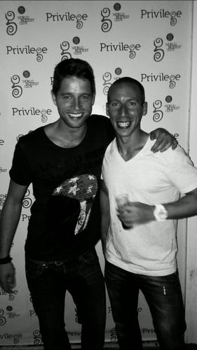 jonavanmona's profile picture. 