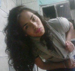 don't ask me,I'll never tell, I love books and serials, the word everything, and the musics from one direction,silly, smiling,easy..