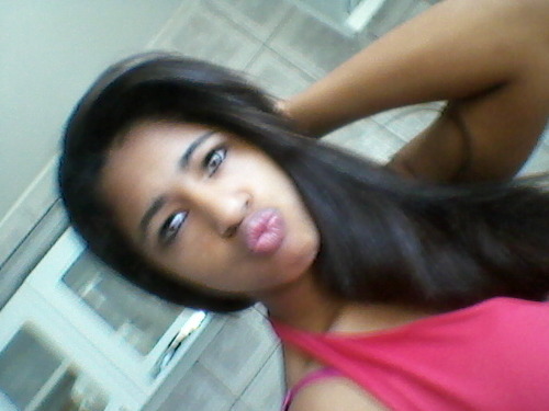 $$ SUA MORENIINHA $$