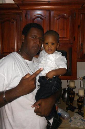 theunique06's profile picture. Estudiante de Leyes, con la meta de cada dia ser mejor persona, Amo a mi Hijo.