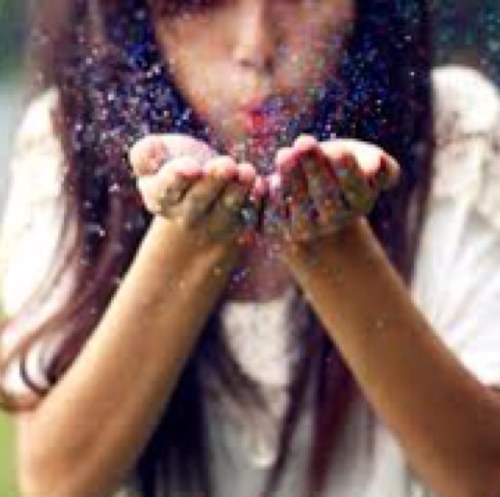 standoutprobz's profile picture. We cry, laugh, pout, smile, fight, love, and make mistakes. but thats what makes us, us. ❤