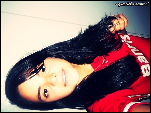 Eu sou simplismente eu' 
           *--*