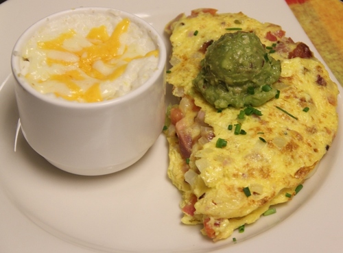 Full service restaurant in Downtown Detroit MI. Serving Breakfast & Lunch.