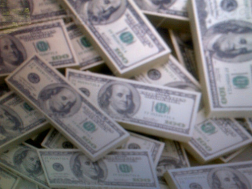 MAKING MONEY AND HELPING PEOPLE SAVE MONEY!!!