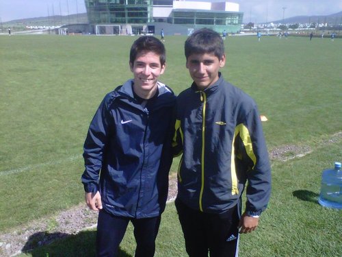 kelvin_relingo's profile picture. Nacido en Tepic, Nayarit. Amante del futbol. Creyente de que la vida no es tan seria y solo hay que pasarla bien. Trato de ser una mejor persona dia a dia.