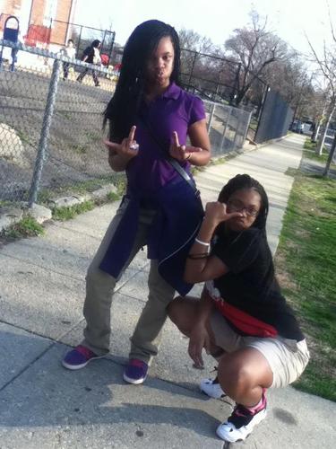 Its Noo Needd To Show Off Fo'e Dezz SCRUB'SS So Just Follow Me And Ii Will Follow Back Go Follow My Blood @Flawlessdaedae