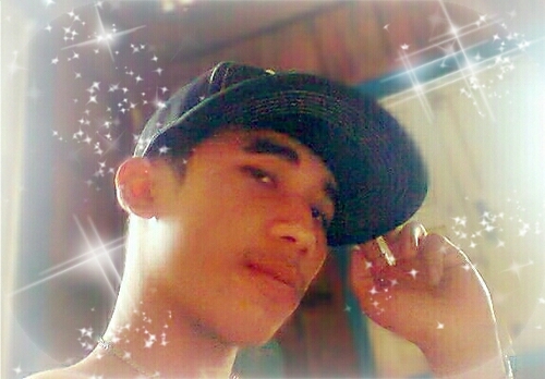 อยากมีใครสักคน..คอยอยู่เคียงข้างเรา