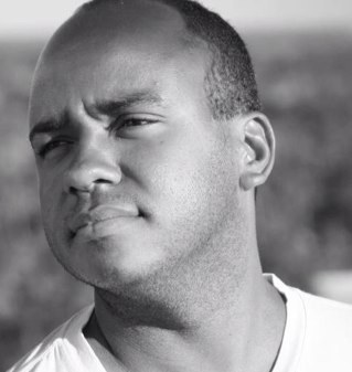 alemrs's profile picture. Designer Gráfico, Fotógrafo, Gerente de Projetos e Empresário da Criade Comunicação e Design