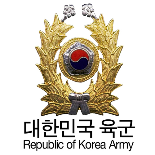 Official Twitter account for the Republic of Korea Army. 대한민국 육군 공식 트위터입니다. 육군을 사랑해주시는 모든 분들의 이야기를 꼼꼼히 듣겠습니다. 더욱 강하고, 믿음직한 육군이 되겠습니다.