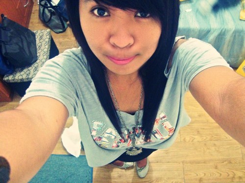 angenicka19's profile picture. Hi. Ako Pooleeng. :)
Dancer, EchoserangSinger, GalangBabae,
Friendly. :D Simple But LOVABLE. 3