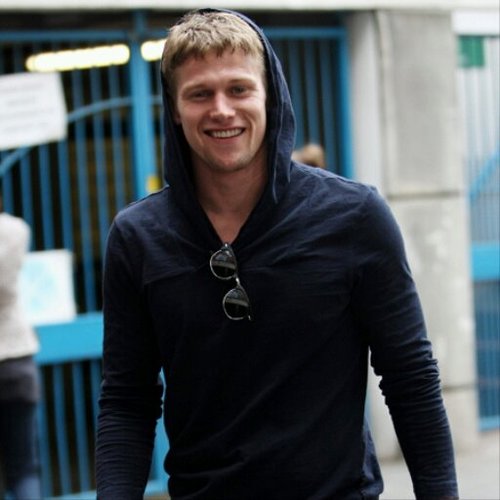 Mattsturbater's profile picture. Thats when I said I dont hate you girl I just want to save you while theres still something left to save. #BOSS {MC-AU}