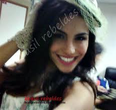 @melfronckowiak por você iria ate a lua se precisa-se 
meu amor por você e maior que tudo ( 1 ano e 3 dias de fc dedicados a mell)