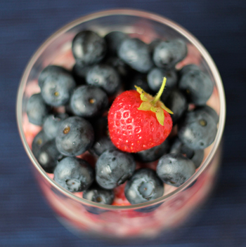 SweetsforDinner's profile picture. random notes about eating and knitting in NYC. RAVELRY: yarngiraffe