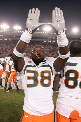 mbeni27's profile picture. 