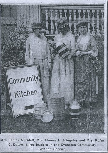 600DavisSt's profile picture. 4th generation Elizabeth writing #foodie #memoir @ her great-grandmother's & grandmother's famous food delivery service & bakery in #1920's #Evanston Food=Story
