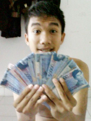 Tryy_novall's profile picture. 