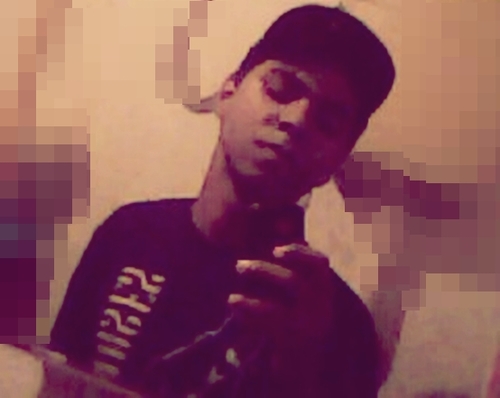 Shato,insuportavel,bobo,besta,feliz (: http://t.co/6Y6yBCNhBs