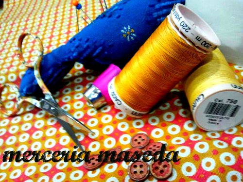 Somos una empresa dedicada a la venta de todo tipo de artículos de mercería.