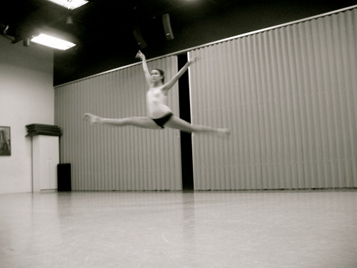 I love to dance, I'm crazy and wild and yeah!!! I love gum.