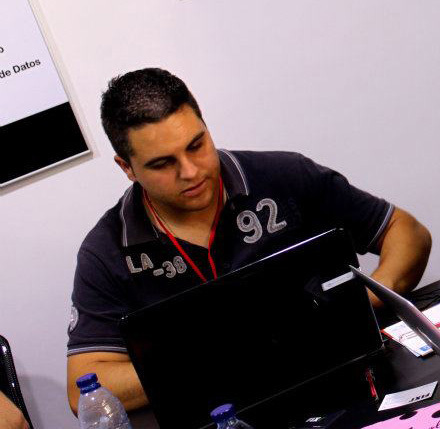 Profesional actividades bancarias a reinventar y en búsqueda activa de empleo! 
Entusiasta, dinamico, creativo y amo la dedicación a un objetivo