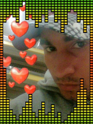 gabrielbiig10's profile picture. DEUS sem você é DEUS 
você sem DEUS é nada