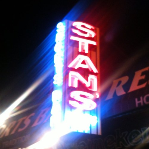 Stan's Sports Bar