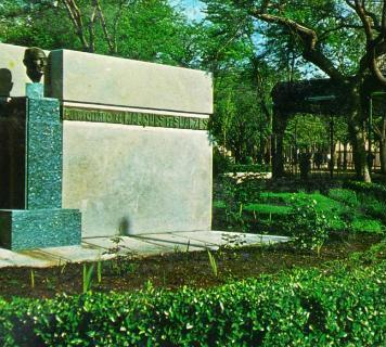 JA_Suanzes's profile picture. Es enorme nuestra responsabilidad si no somos capaces de señalar y seguir los caminos que conducen a la salvación del mundo.