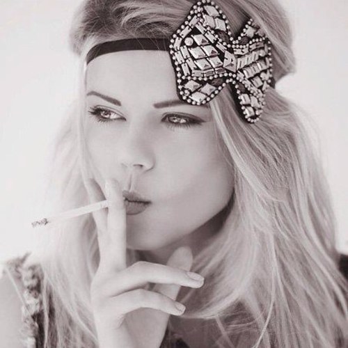 young_llover's profile picture. Never thrust