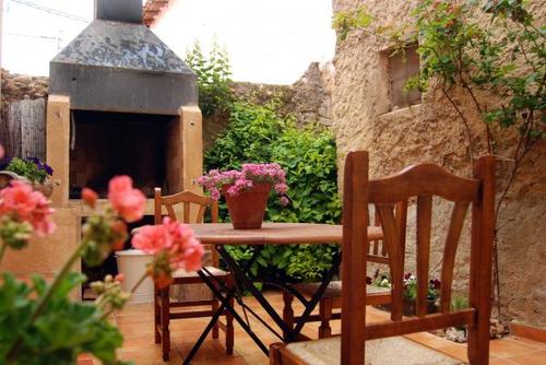 CasadeNohales's profile picture. Casas rurales en Cuenca, en Nohales pueblecito de mucha tranquilidad. Tenemos casas rurales y habitaciones, baratas y familiares. Conocer Cuenca, manda tweet