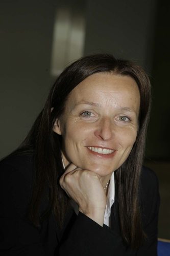 Texterin und PR-Beraterin twittert zu Wirtschaftkommunikation, PR für HR, interne und externe Öffentlichkeitsarbeit, Enterprise 2.0, Social Media und mehr.