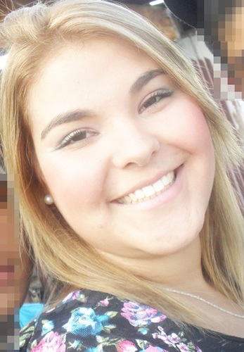 chata, ciumenta,  linda, gostosa u.u , segue? eu sigo de volta :*